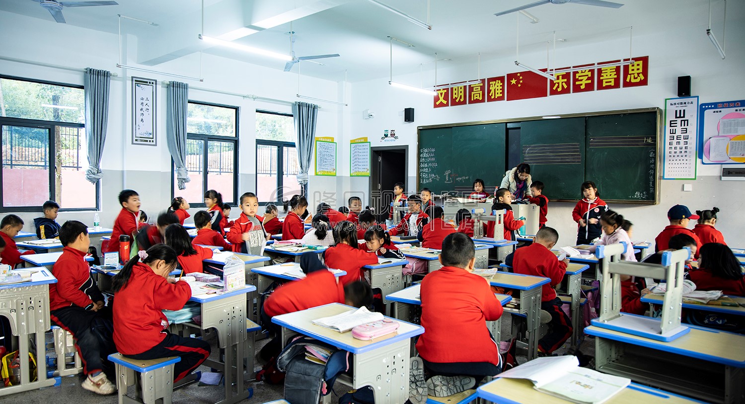 隆回芙蓉学校组图