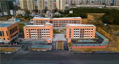 芙蓉学校正校门