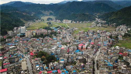 隆回第二人民医院方向