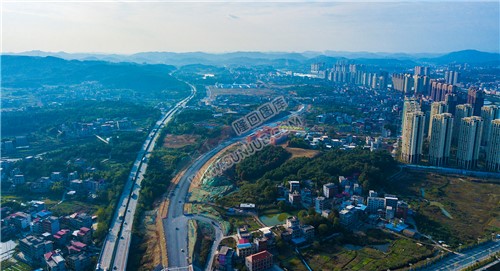 紫霞园大桥秋天风光