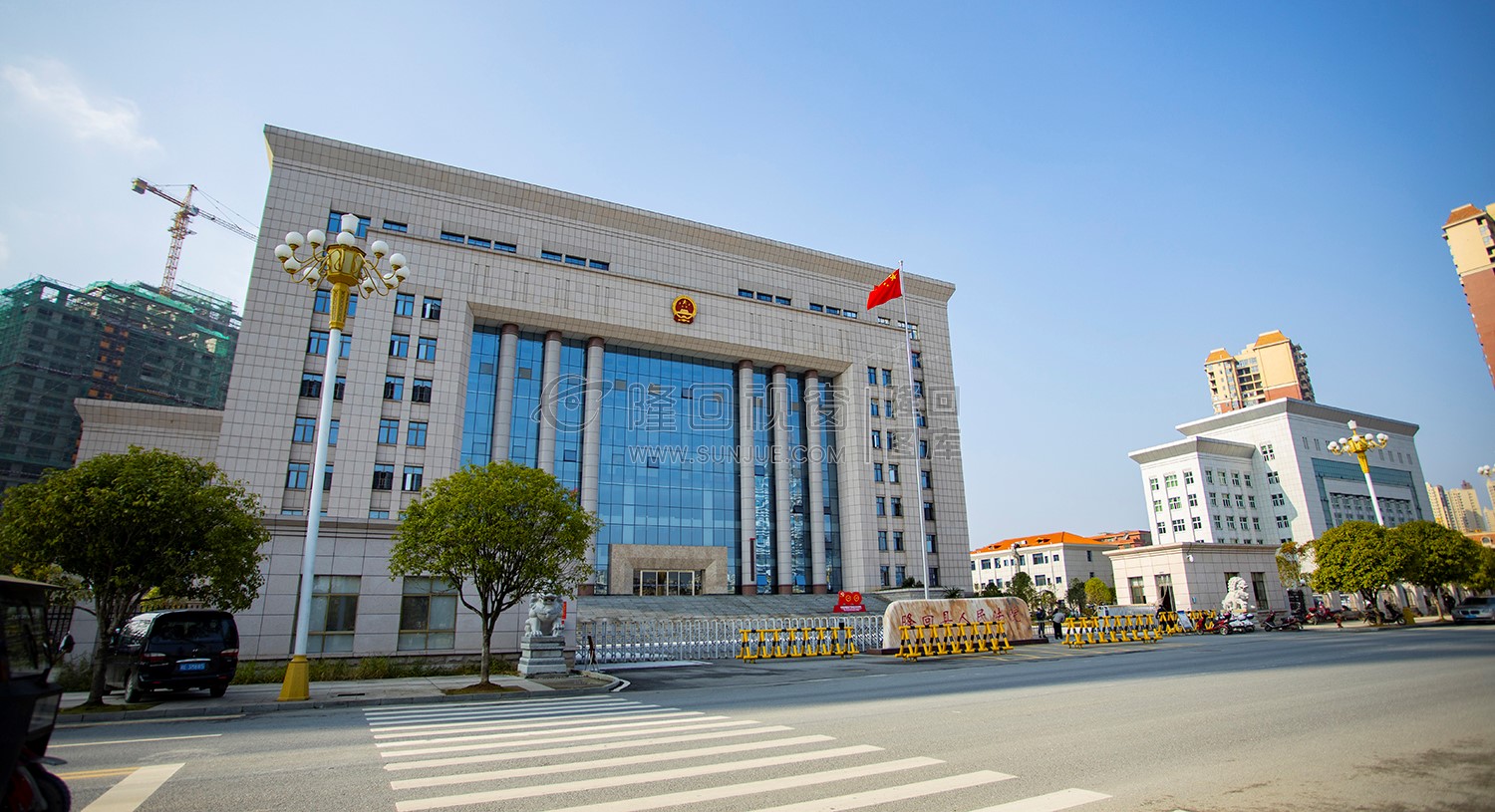 隆回法院大门