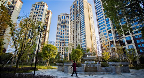 江语城小区花园秋天风景