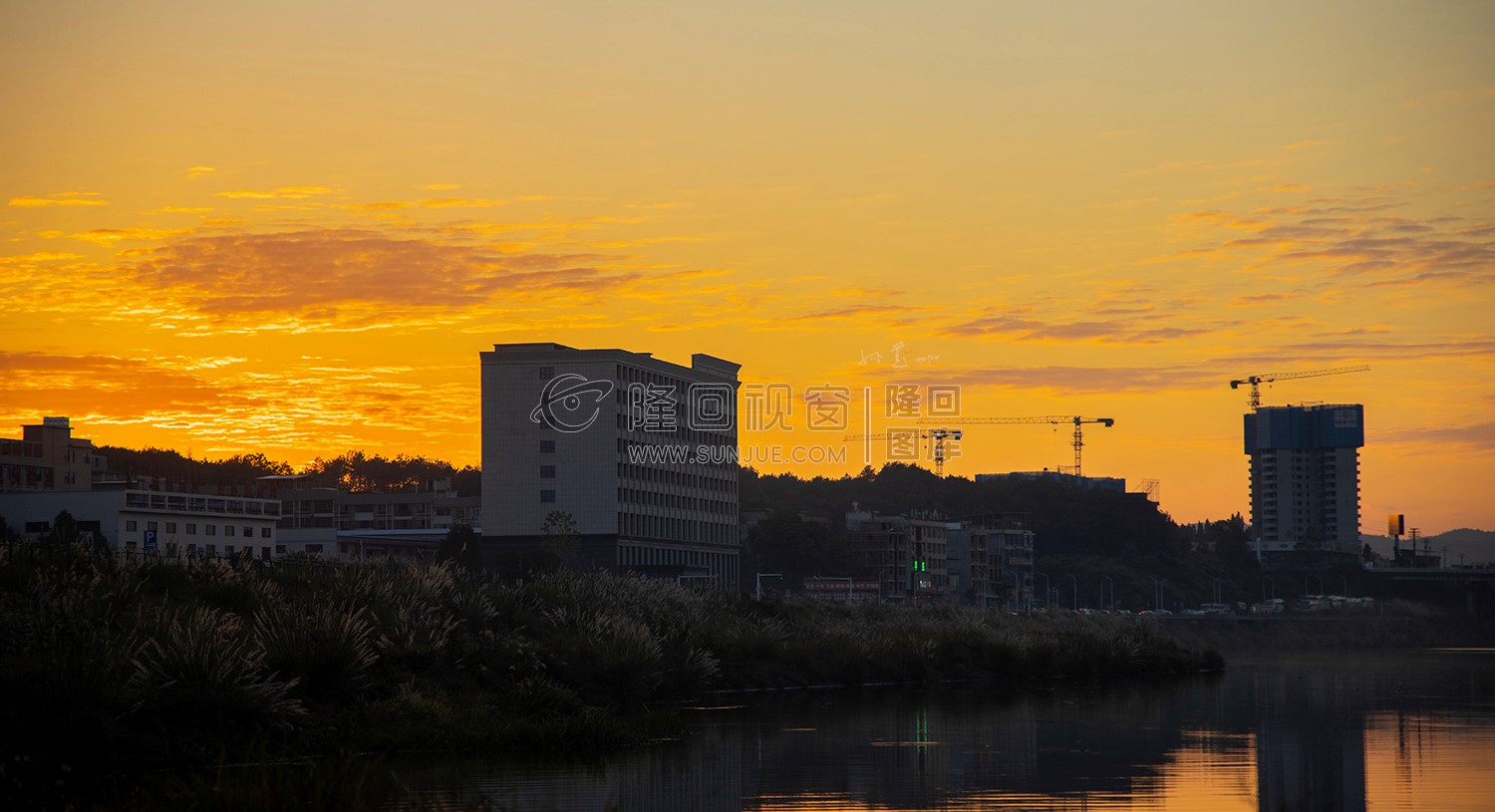 隆回夕阳，赧水河畔的秋天