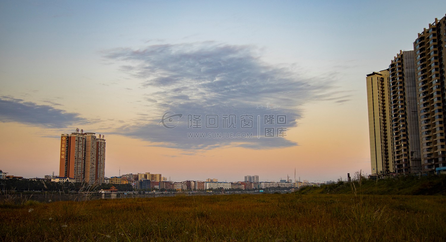 隆回夕阳，赧水河畔的秋天