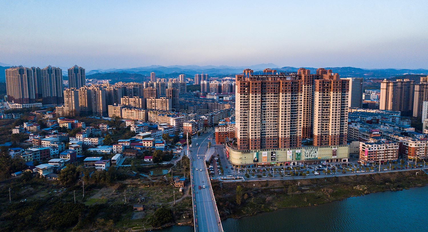 隆回红星美凯龙