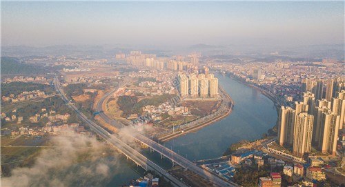 城南江语城方向