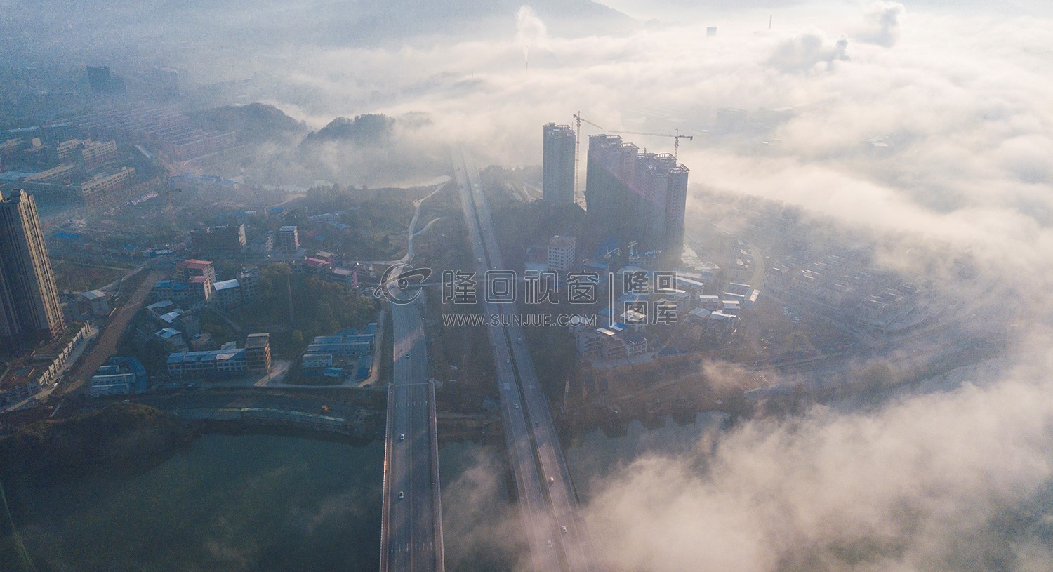 隆回三桥的晨雾