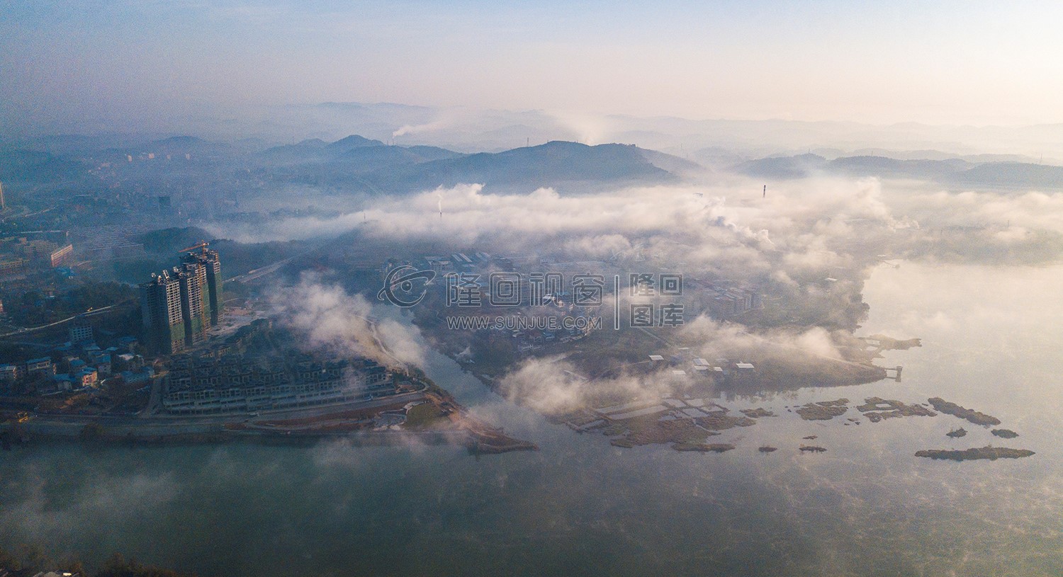 隆回工业园晨雾