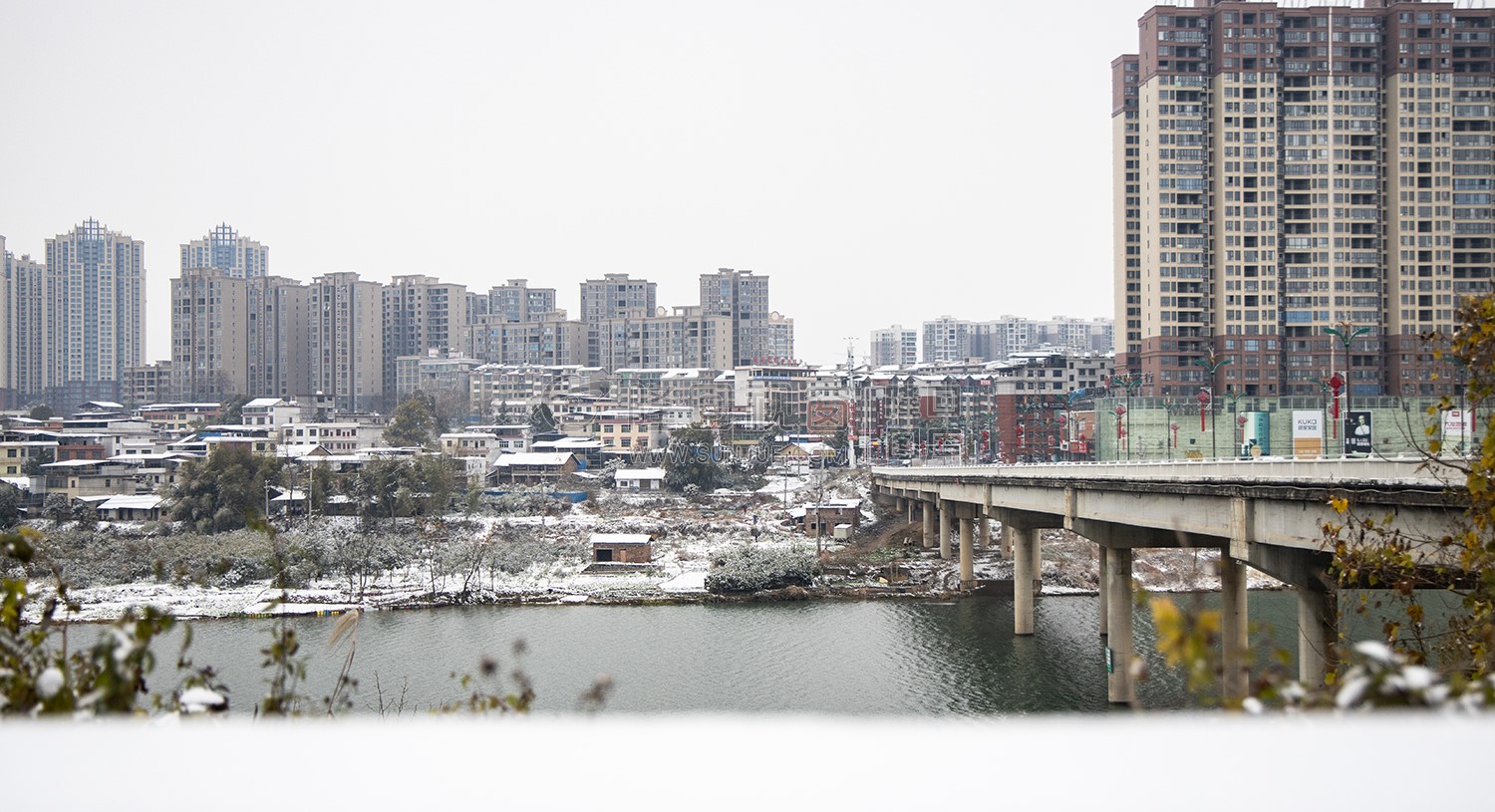 隆回二桥周边雪景