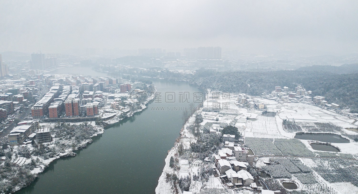 白沙湾大桥周边雪景
