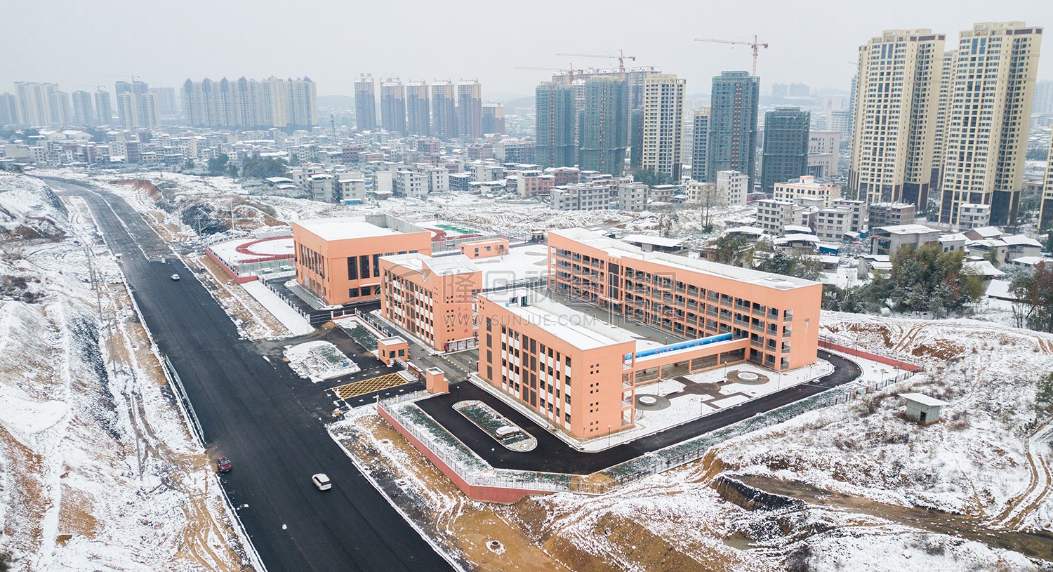 隆回芙蓉学校周边雪景