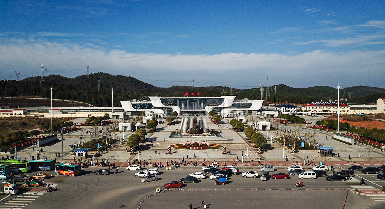 隆回高铁站春节期间