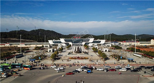 隆回高铁站春节期间