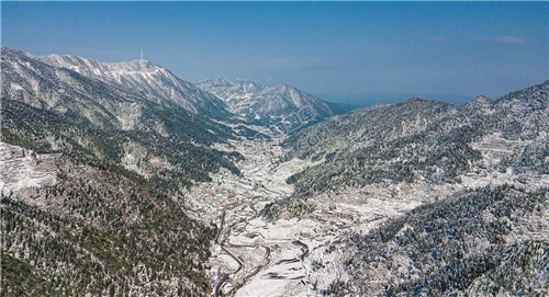 云雾山庄周边雪景