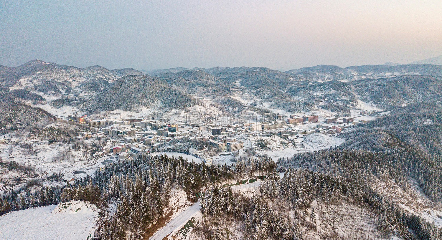 小沙江镇雪景，春节期间冬雪美景