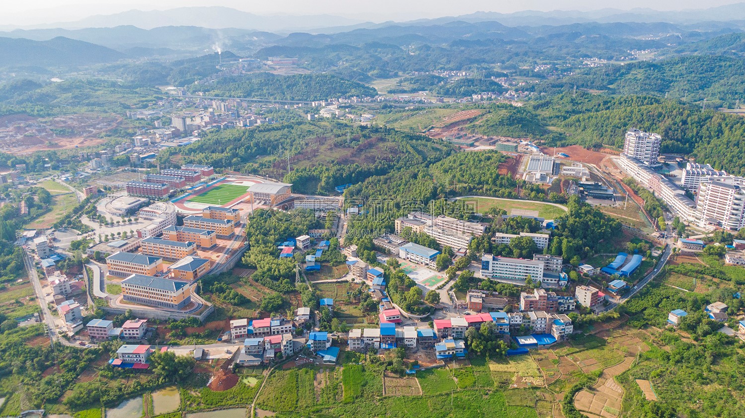 隆回职中高空航拍