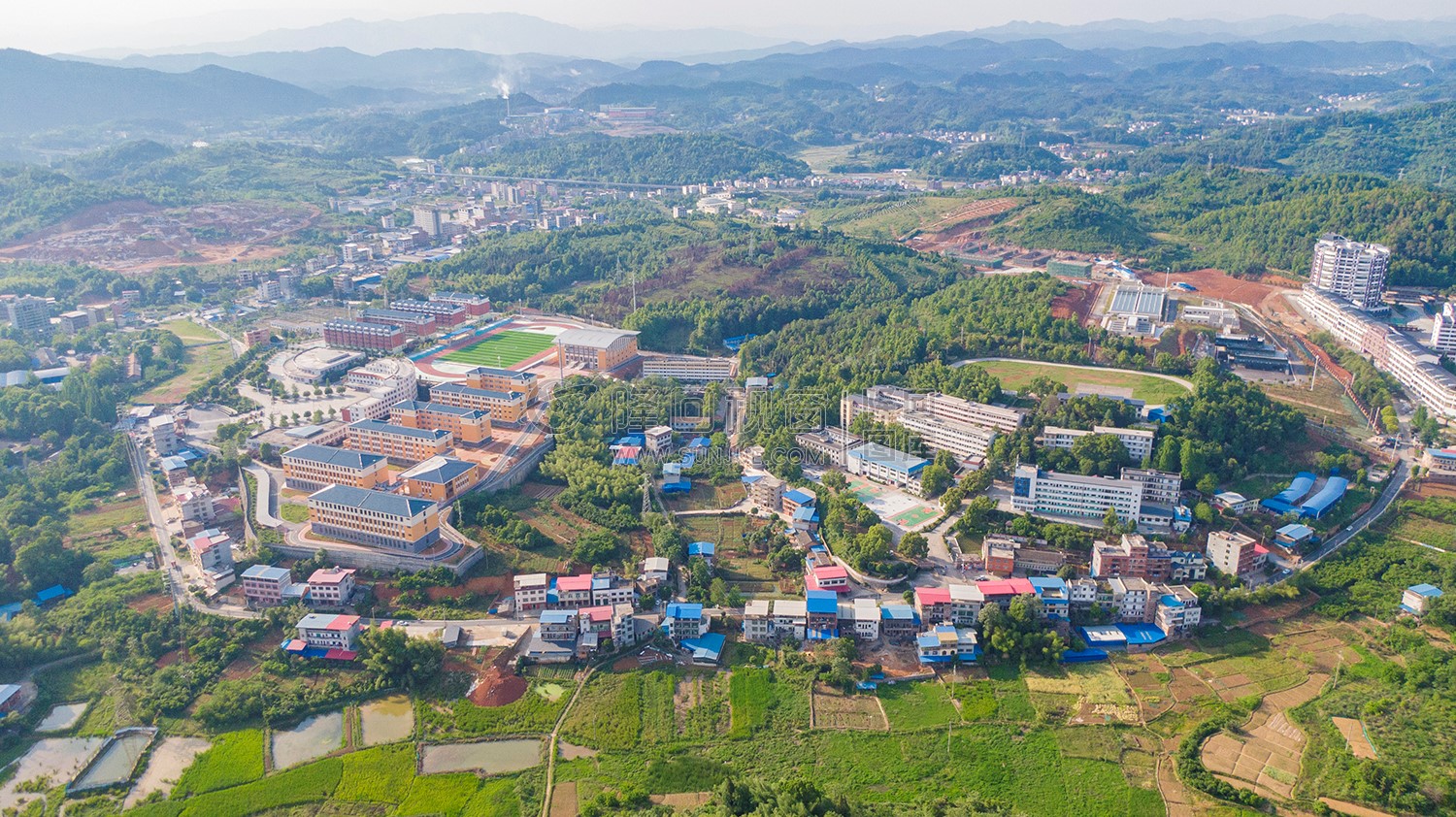 隆回职中高空航拍