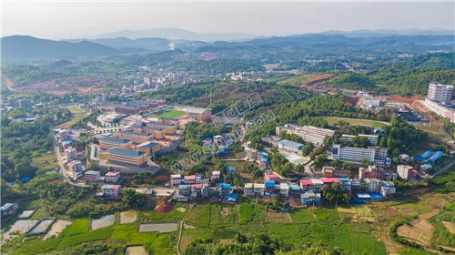 隆回职中高空航拍