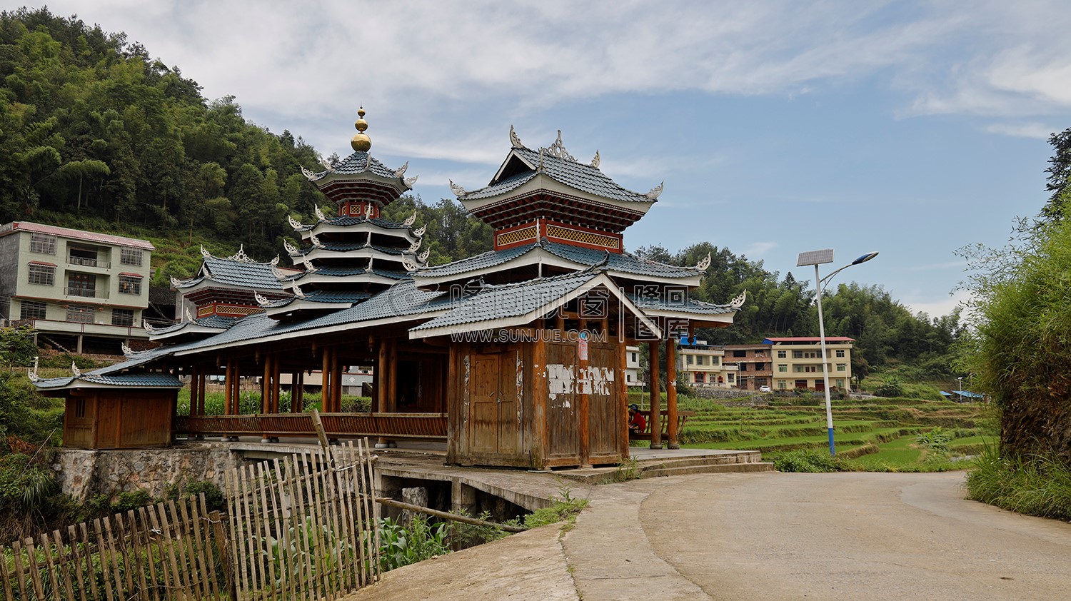 西山村观音阁廊桥