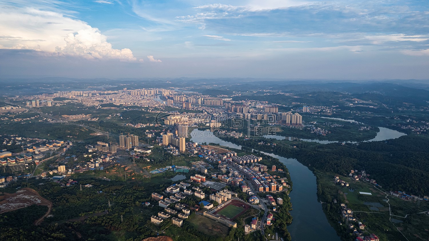 航拍隆回全景，隆回县城的全景图