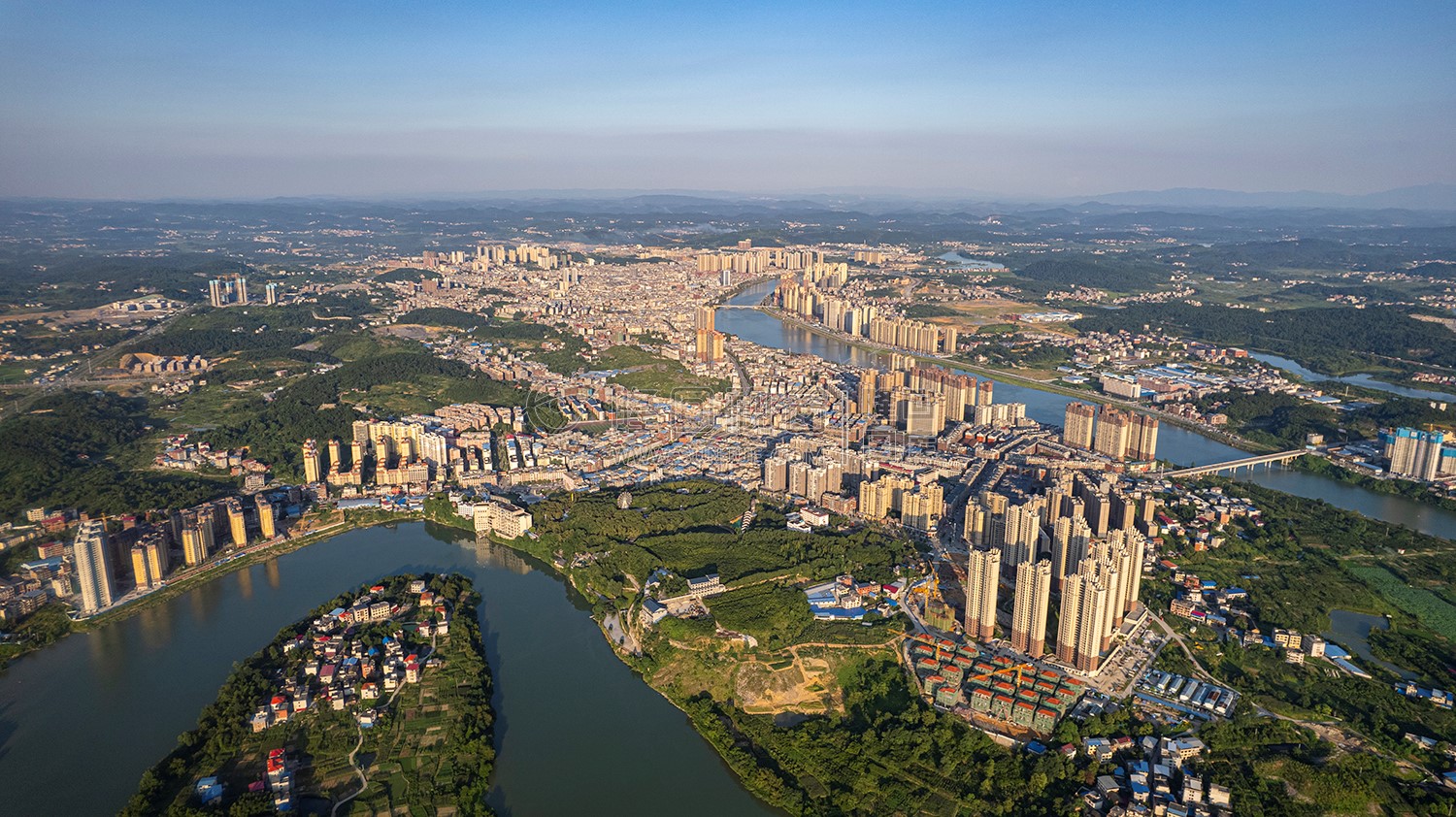 隆回县城城西区域航拍