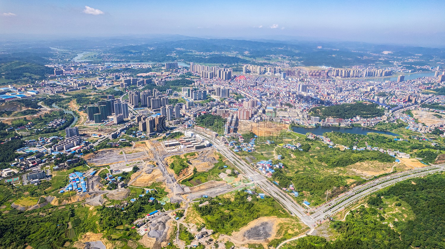 隆回城东看隆回全景