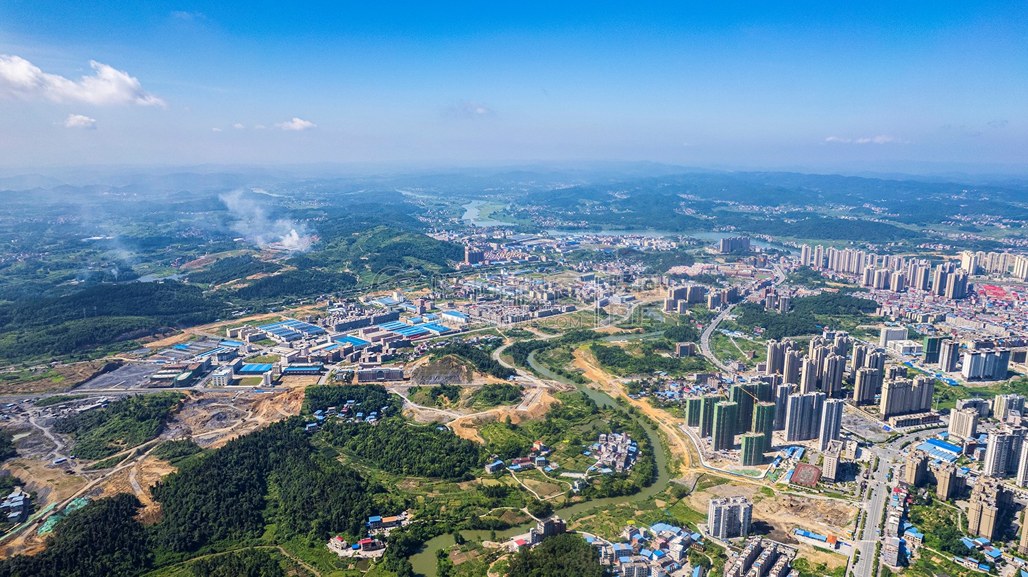隆回城东看隆回全景