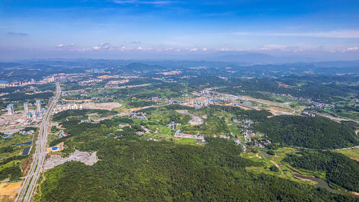 隆回城东看隆回全景