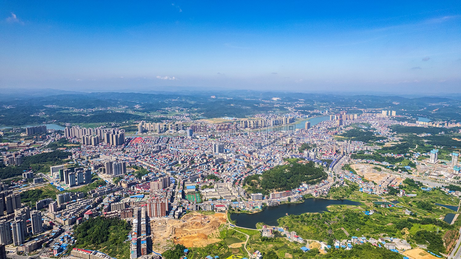 隆回城东看隆回全景
