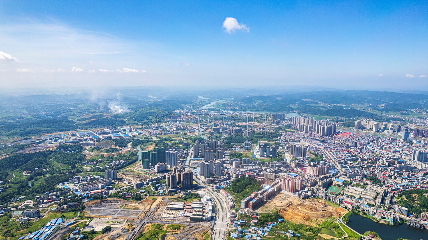 隆回城东看隆回全景