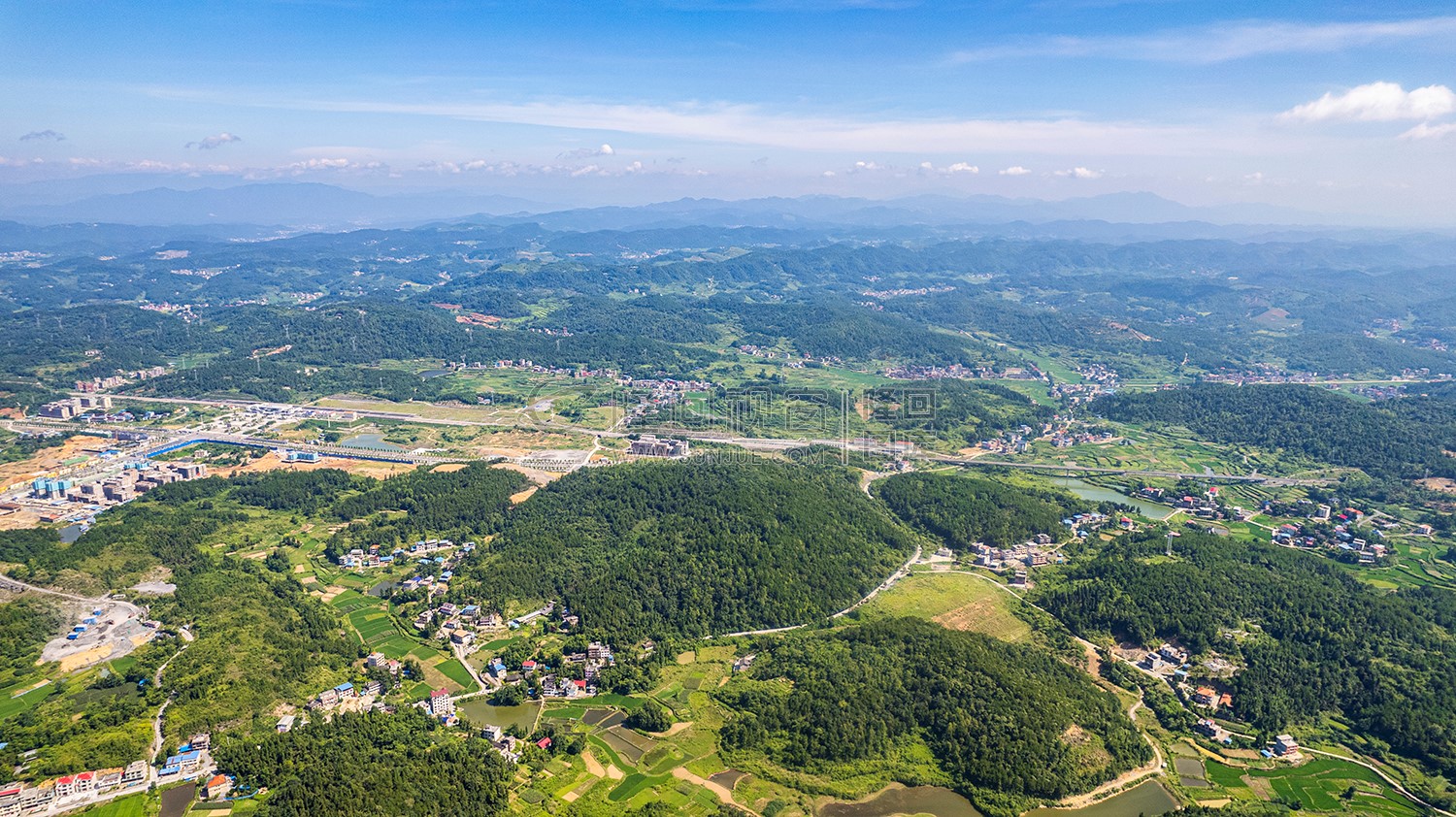 隆回城东看隆回全景