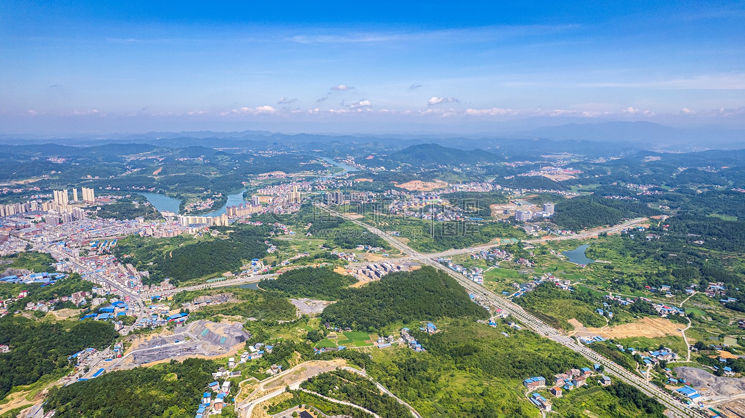 隆回城东看隆回全景