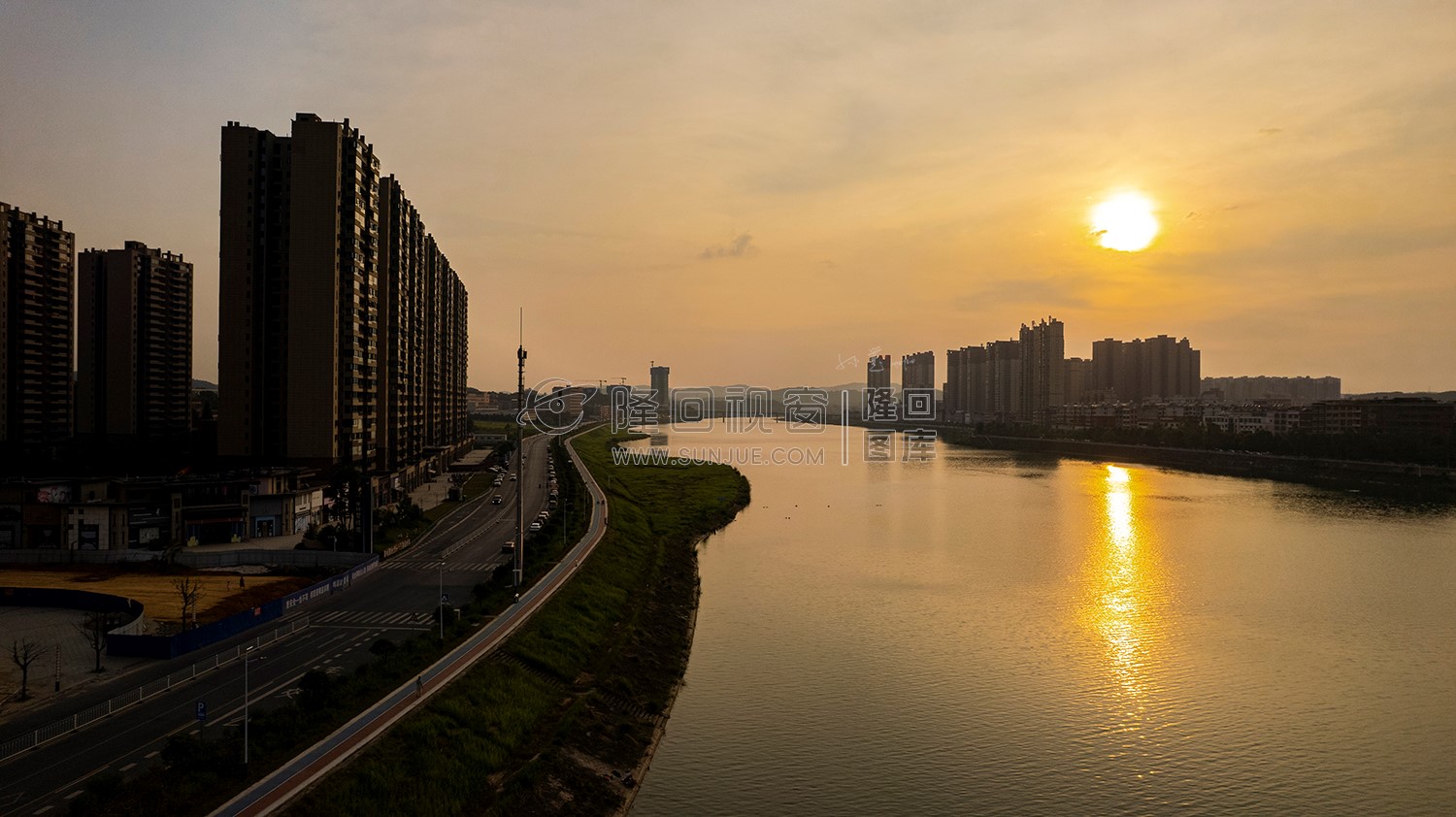 隆回夕阳，赧水河畔的县城风景