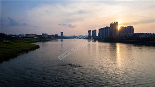 隆回夕阳，赧水河畔的县城风景