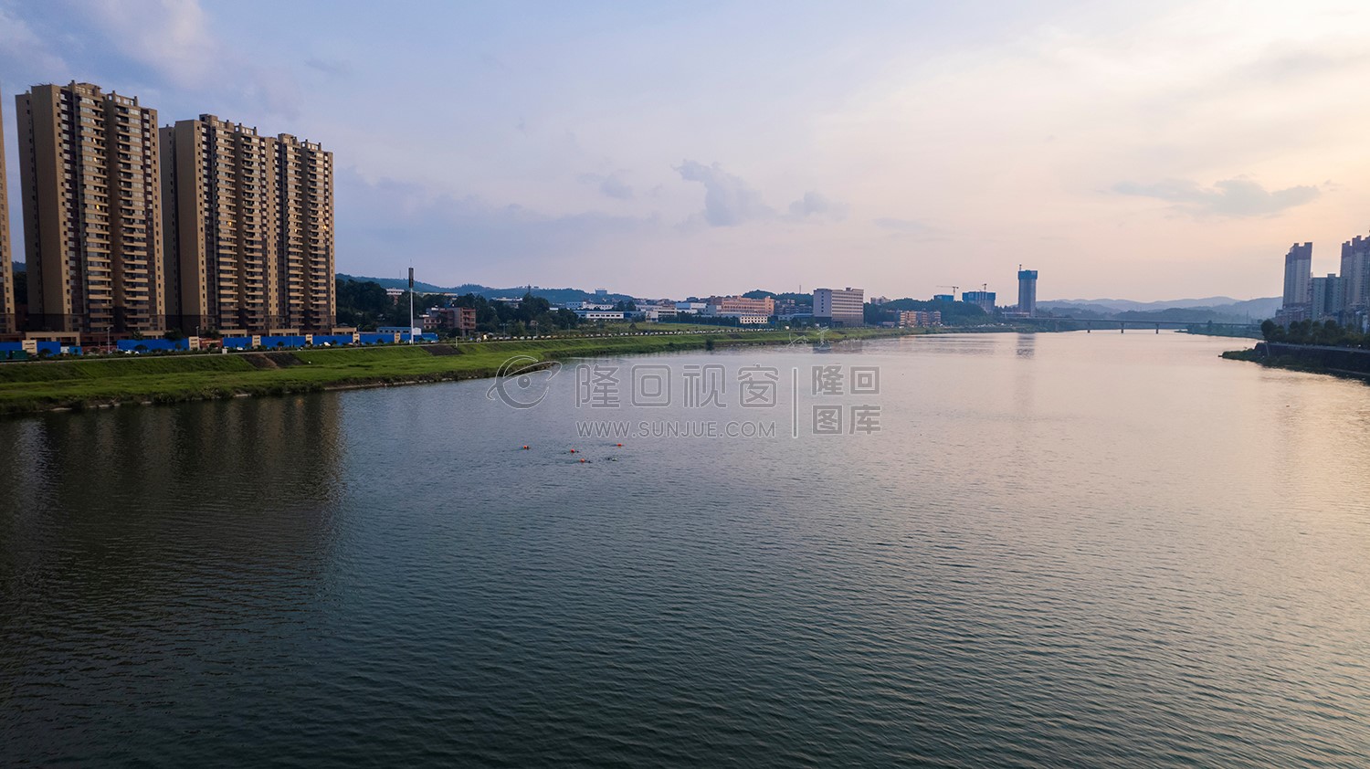 隆回夕阳，赧水河畔的县城风景