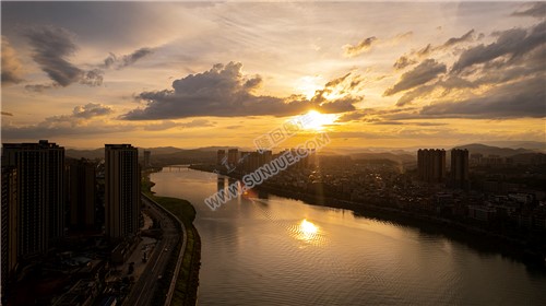 隆回大桥周边金色夕阳