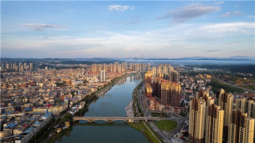 隆回大桥周边金色夕阳