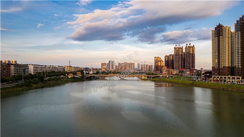 隆回大桥周边金色夕阳