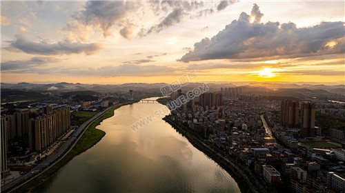 隆回大桥周边金色夕阳