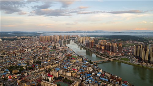 隆回大桥周边金色夕阳