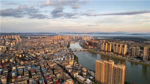 隆回大桥周边金色夕阳