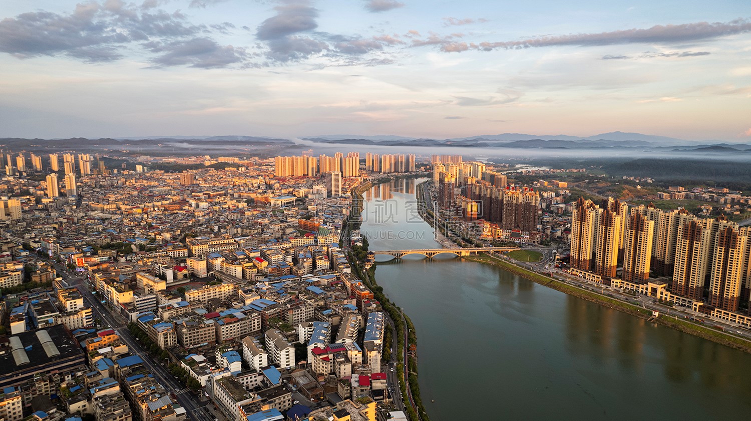 隆回大桥周边金色夕阳