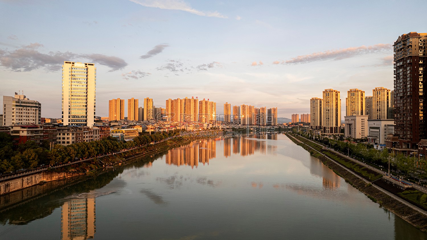 隆回大桥周边金色夕阳