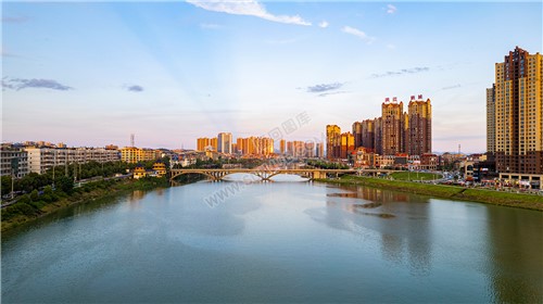 隆回大桥周边金色夕阳