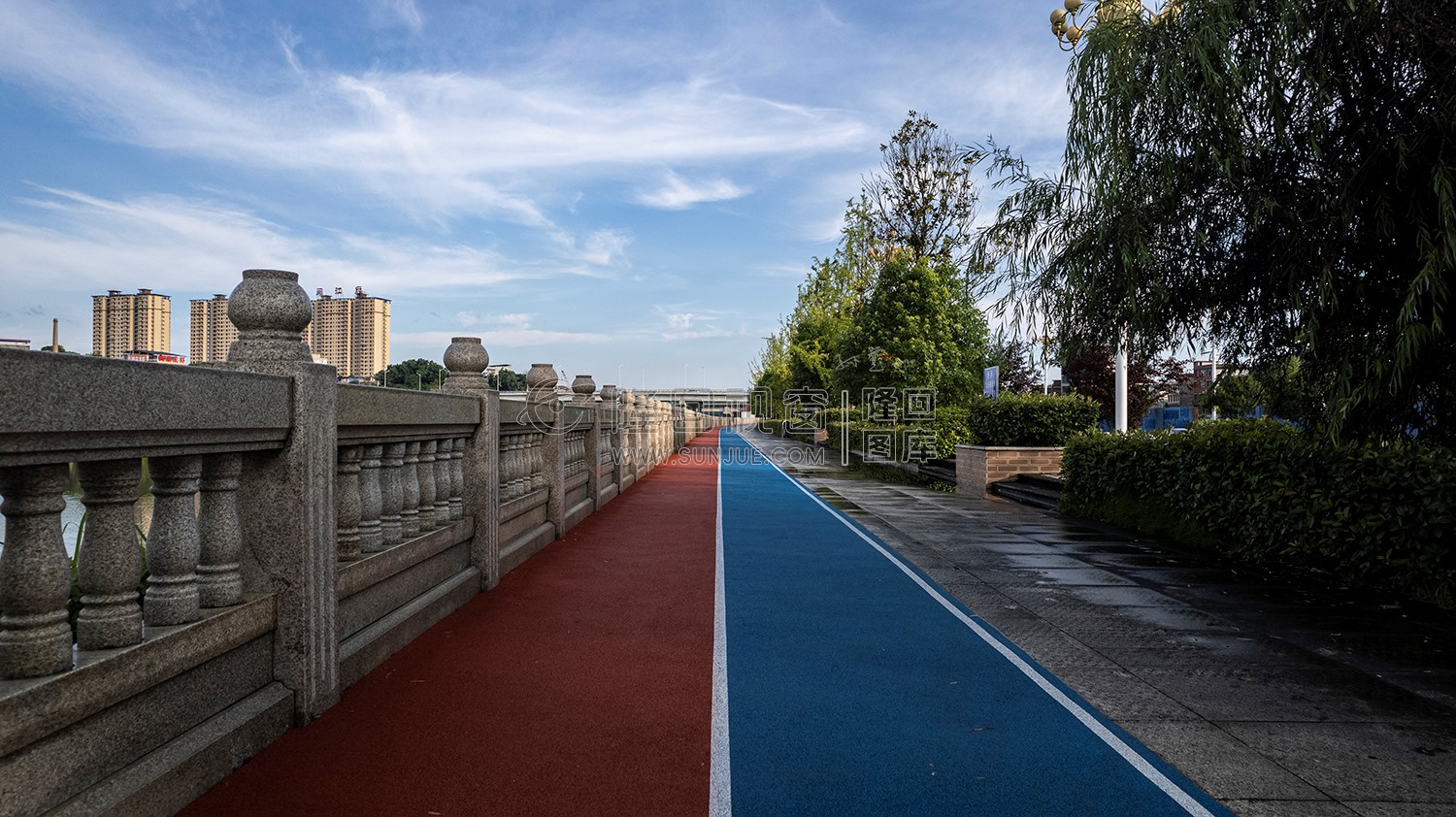 隆回三桥看县城周边