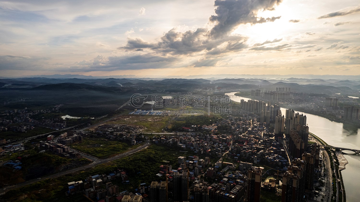 隆回三桥看县城周边