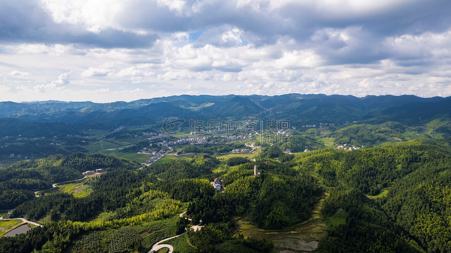 麻塘山乡夏季风光