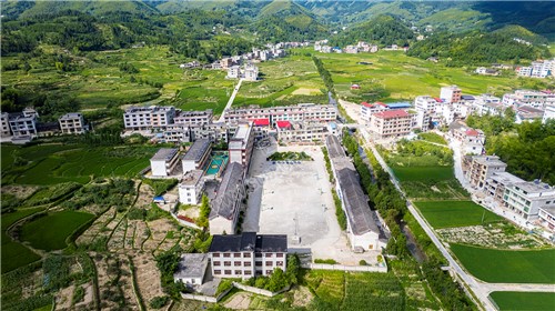 麻塘山乡夏季风光