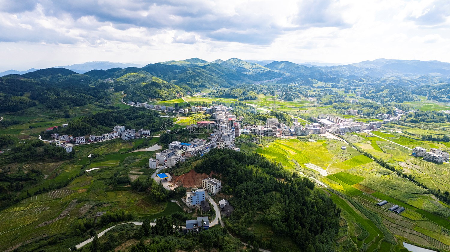麻塘山乡夏季风光
