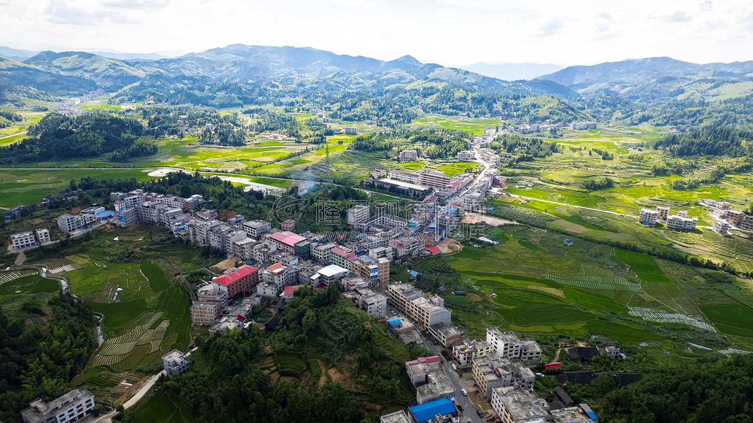 麻塘山乡夏季风光